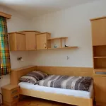 Grohs בית נופש Neumarkt in Steiermark